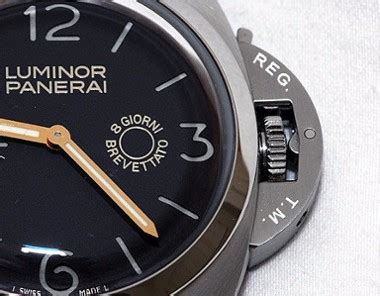 panerai luminor without crown guard|panerai watch crown guard.